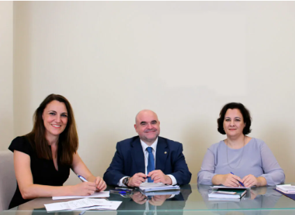 Berrocal y Fernández Abogados